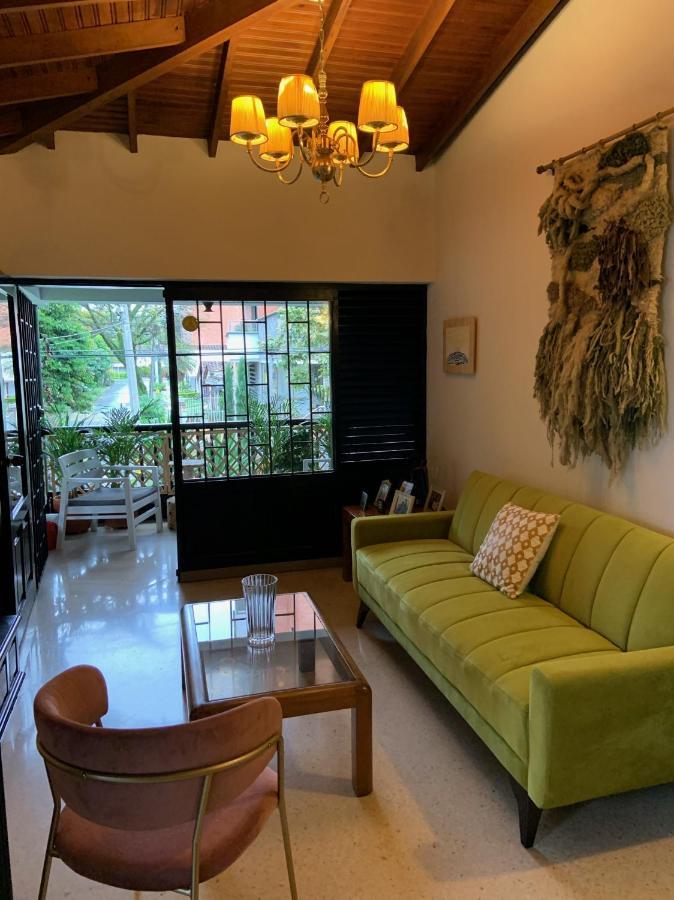 Hotel Casa Rosales à Medellín Extérieur photo