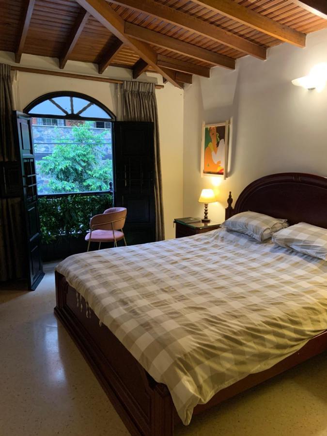 Hotel Casa Rosales à Medellín Extérieur photo