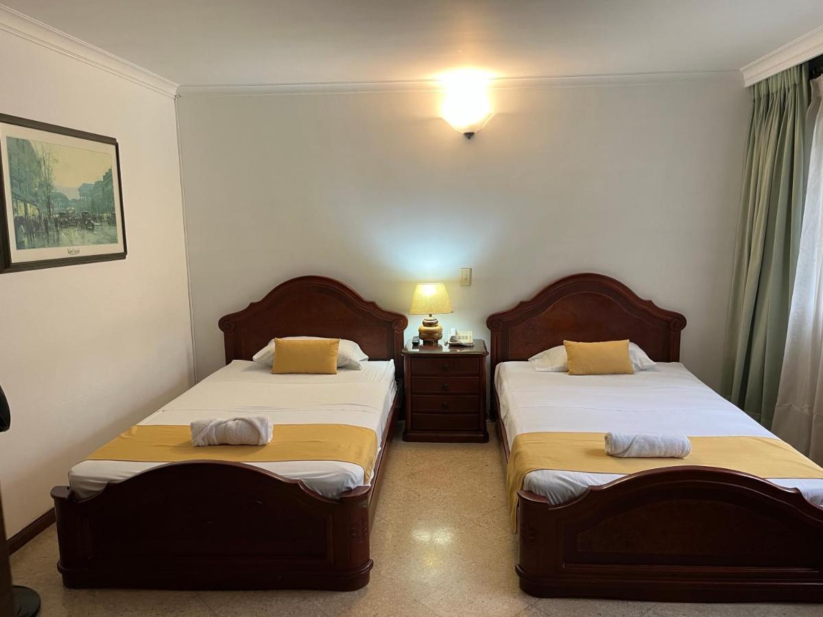 Hotel Casa Rosales à Medellín Extérieur photo