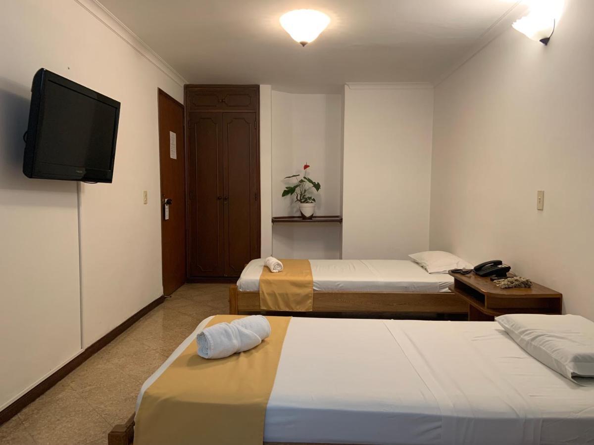 Hotel Casa Rosales à Medellín Extérieur photo